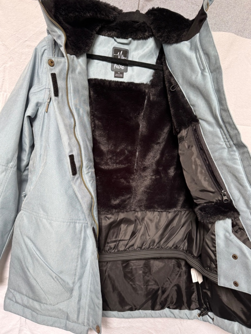 Pulse Snow Jacket - Picture 6 of 6